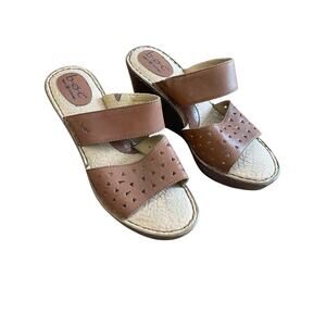 BOC  Born Concepts Leather Wedge Heel Sandals SIze 11M 11 Laser Cut Triangle